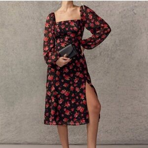 Francesca's Collections Black Dress with Red Floral Design